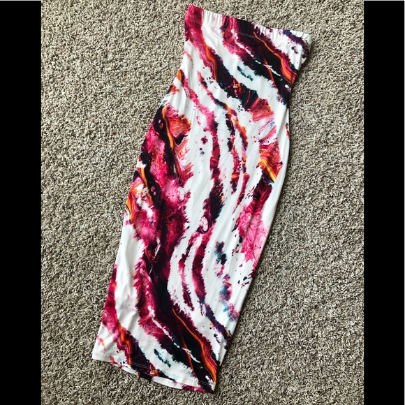 💕Cute Tube Dress 💕 - Picture 6 of 8